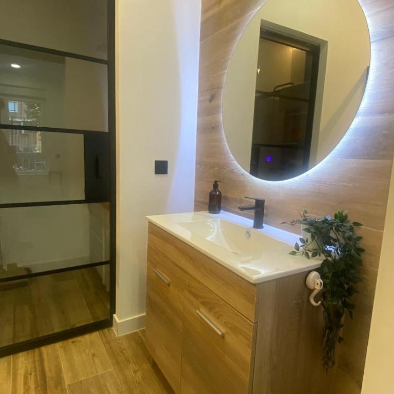 Confort al lado del río - One-Bedroom Apartment - 17