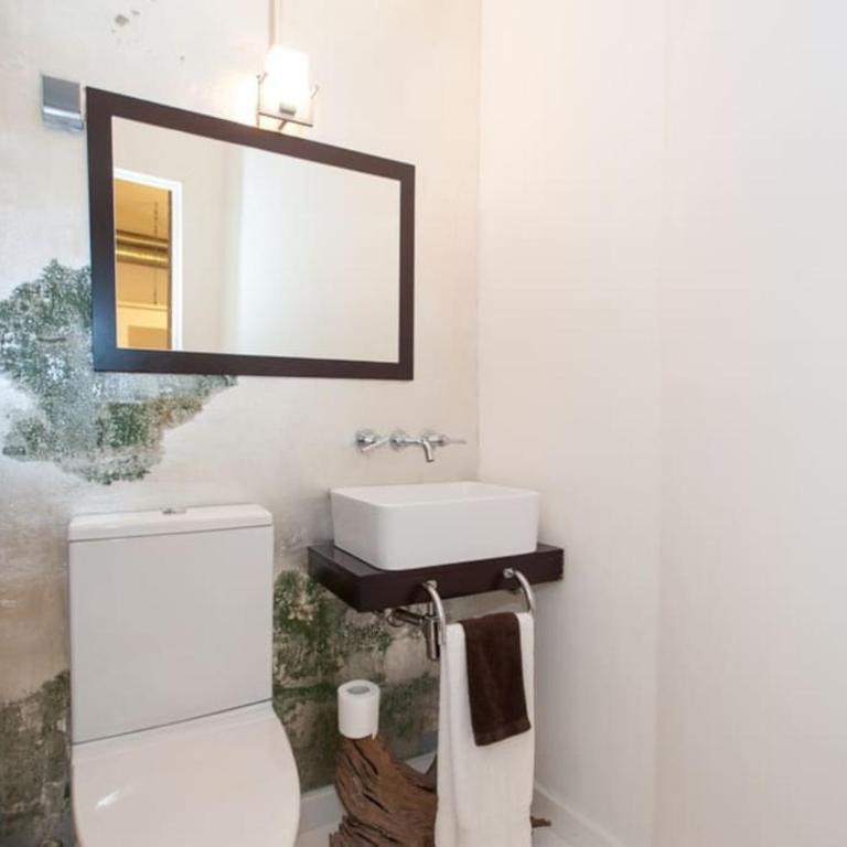 LOFT SOHO, Free Garage, Downtown - Two-Bedroom Apartment - 24