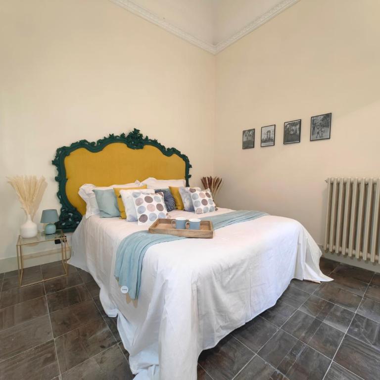 Centro storico-Marina Free Parking, Wifi,Netflix - Appartamento con 3 Camere da Letto - 1
