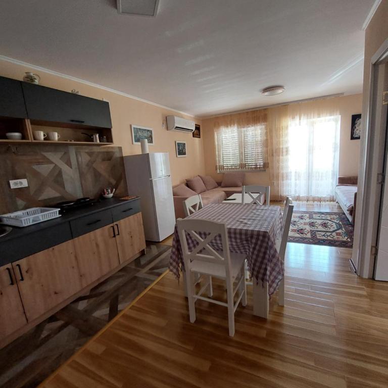 Dukat 1 - Apartman sa 1 Spavaćom Sobom - 2