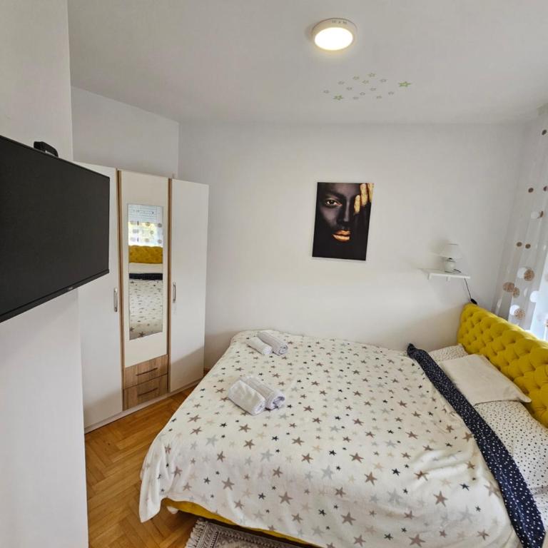 Iskra Apartment - One-Bedroom Apartment - 6