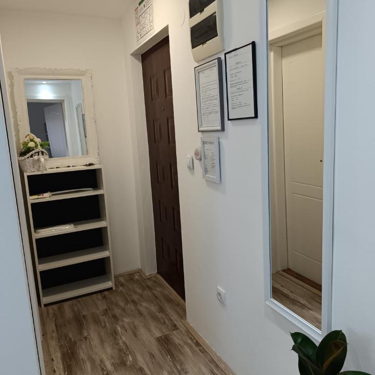 Aries Art - One-Bedroom Apartment - 18