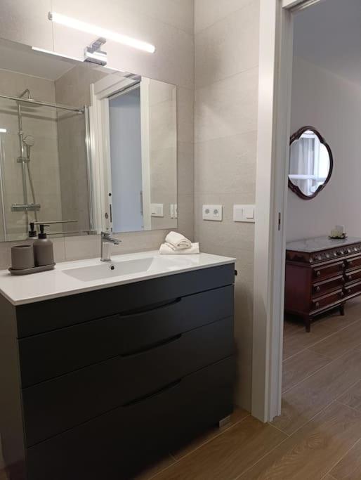 Alojamiento Amplio y Tranquilo - Apartamento de 2 dormitorios - 24