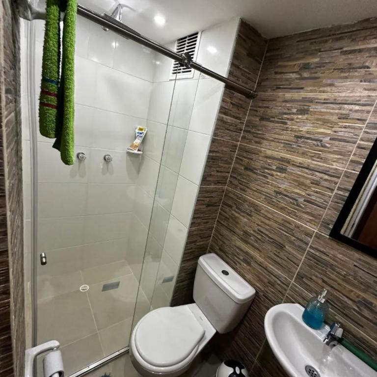 Excelente ubicación como en casa tranquilidad - Apartamento de 3 dormitorios - 21