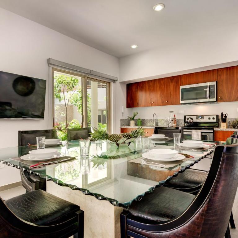 Poolside Bliss with Private Terrace and Jacuzzi - Apartamento de 2 dormitorios - 12