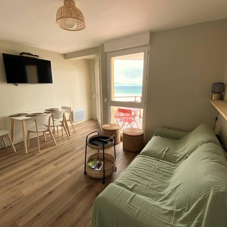 Appartement 3* plage de Trestraou, WiFi, parking, animaux ok - FR-1-368-435 - Apartment - 2