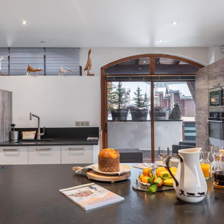 Loft spacieux avec spa, piscine, salle de sport et parking - Appartamento con 5 Camere da Letto - 9