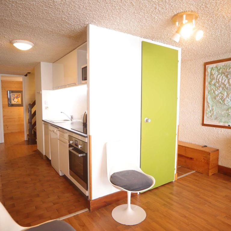 Spacieux duplex 3 pièces mezzanine à 250m des pistes avec parking, animaux admis - FR-1-297-340 - Apartment - 4