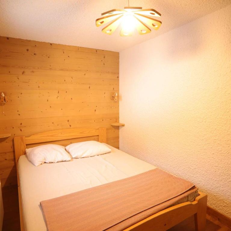 Spacieux duplex 3 pièces mezzanine à 250m des pistes avec parking, animaux admis - FR-1-297-340 - Apartment - 10