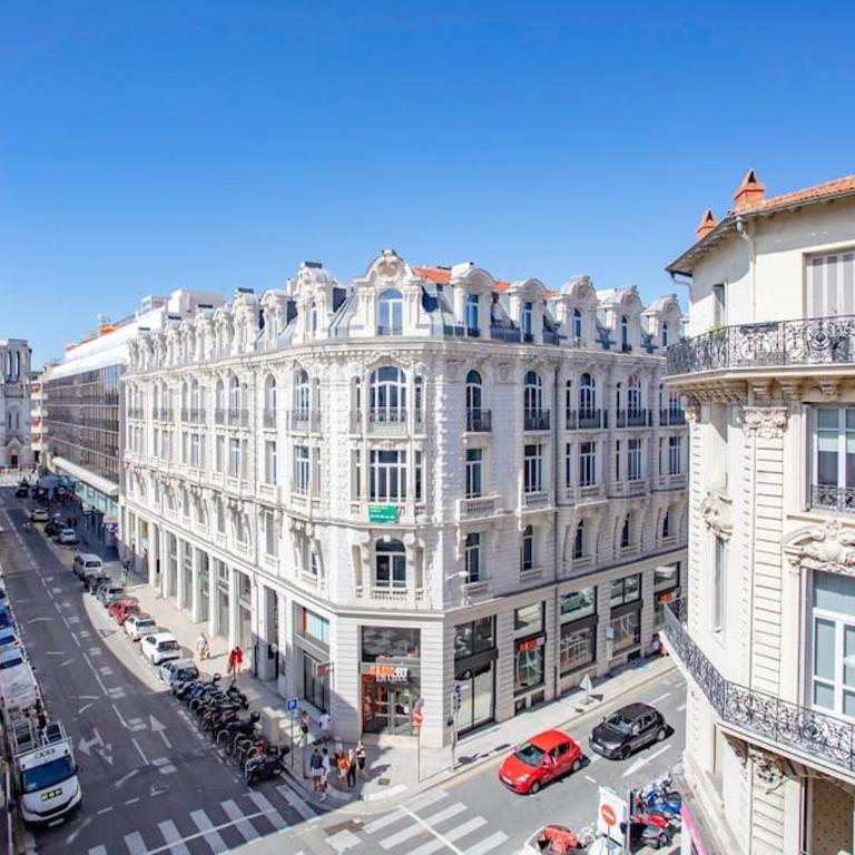#57 Staywizus - Suite Notre Dame Central balcony & AC - Appartement 2 Chambres - 22