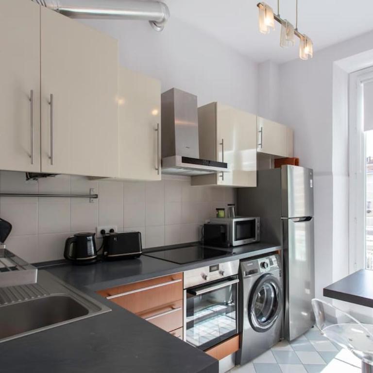 #57 Staywizus - Suite Notre Dame Central balcony & AC - Appartement 2 Chambres - 42