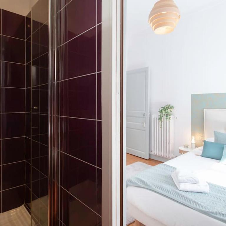 #57 Staywizus - Suite Notre Dame Central balcony & AC - Appartement 2 Chambres - 45