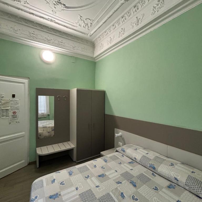 Hotel Barone - Camera Matrimoniale/Doppia con Letti Singoli con Doccia - 15