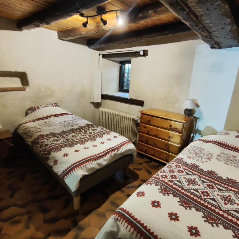 Au Jardin Des Clefs - Maison 5 Chambres - 4