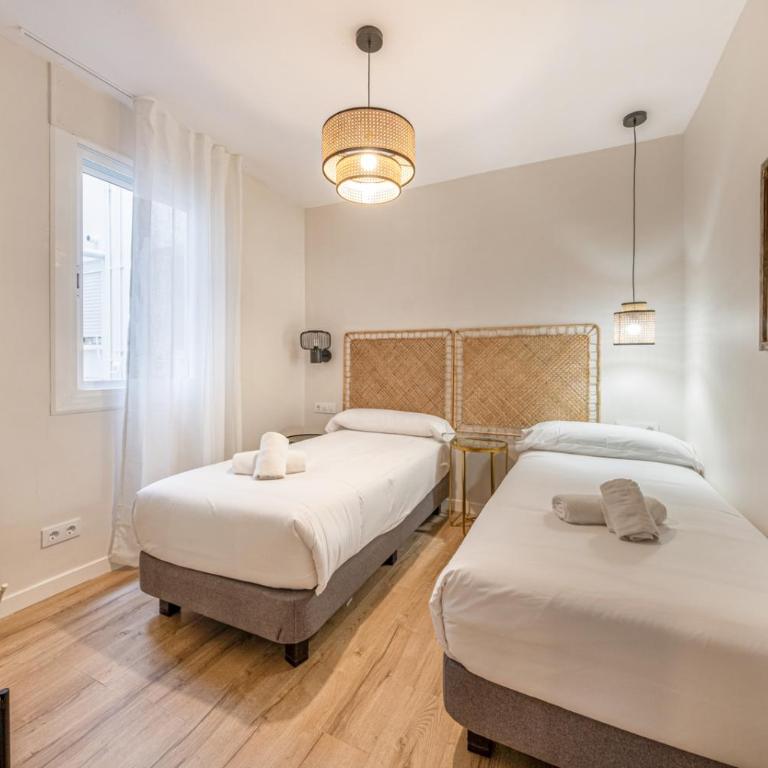 BeBarceloner Eixample Apartments- 4 bedrooms - Apartamento - 22