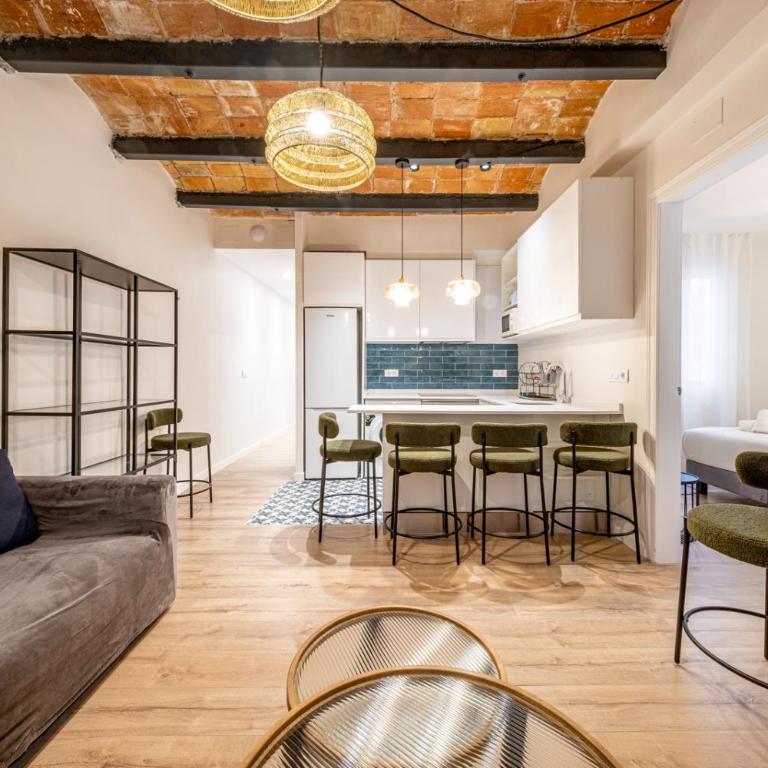 BeBarceloner Eixample Apartments- 4 bedrooms - Apartamento - 29