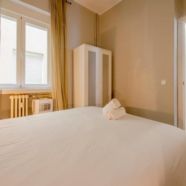 Excelente piso de 3 habitaciones en La Latina-Centro - Apartment - 16