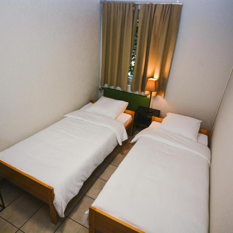 Alaïa Hostel - Doppelzimmer mit Gemeinschaftsbad - 6