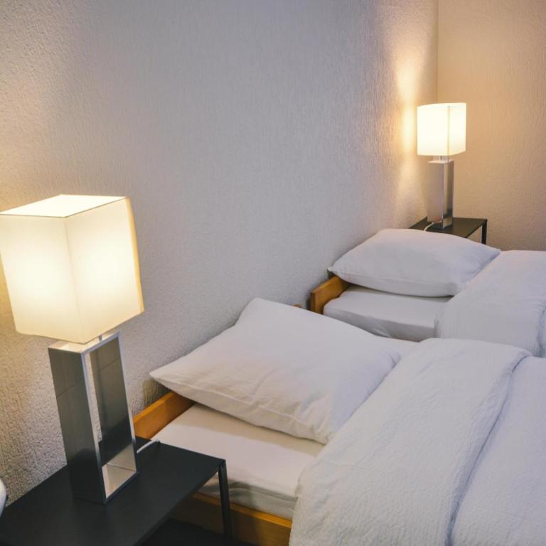 Alaïa Hostel - Doppelzimmer mit Gemeinschaftsbad - 4