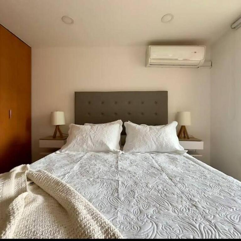 Apartaestudio cerca de Provenza y Laureles - Apartamento de 1 dormitorio - 26