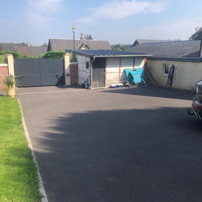 Côté PECHEUR - Chambre Familiale avec Salle de Bains Privative - 54