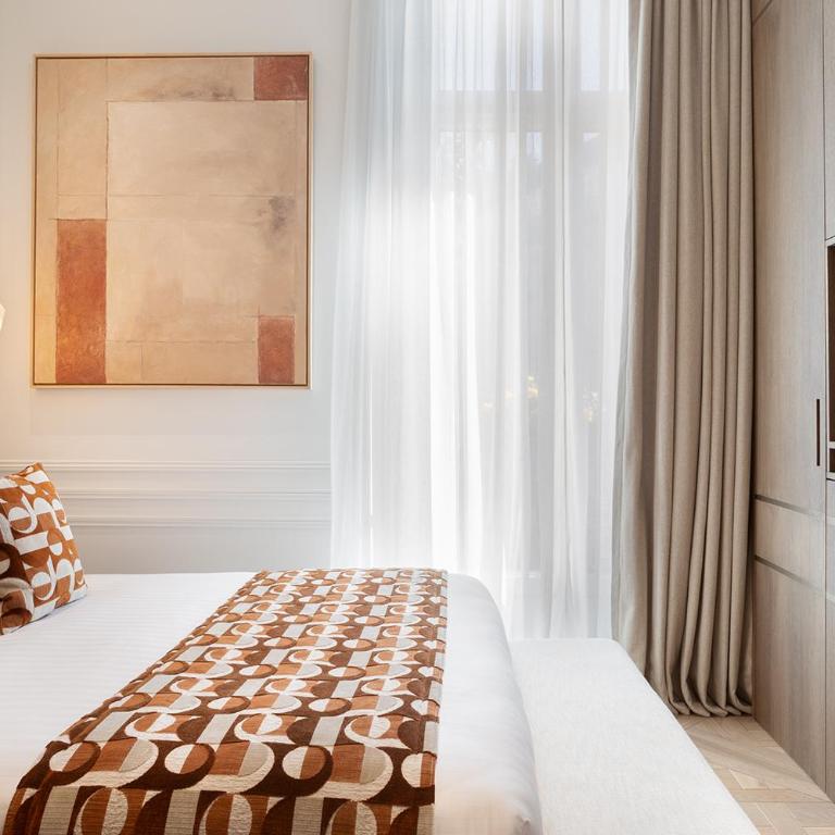 TheLander - Serviced Apartment in Champs Elysées - Three-Bedroom Apartment - 30