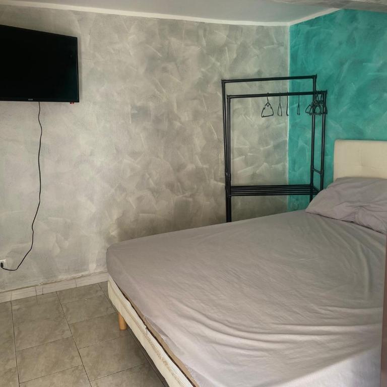 BB casa vacanza - Three-Bedroom Apartment - 22