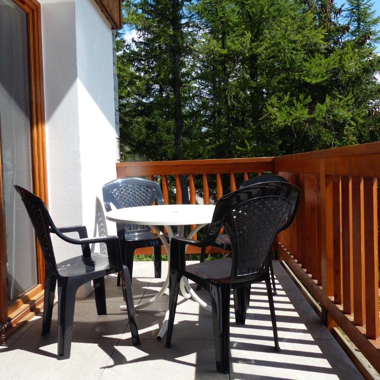 Appartement Lis - Balcon plein sud et vue panoramique - One-Bedroom Apartment with Balcony and Mountain View - 2