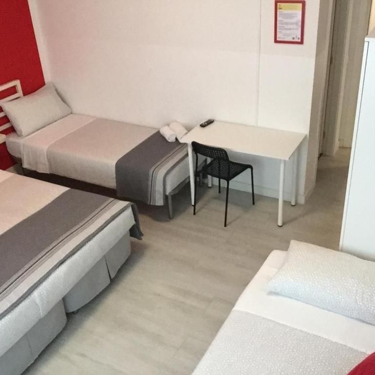 B&B Homer Trento - Camera Quadrupla con Bagno Privato - 7