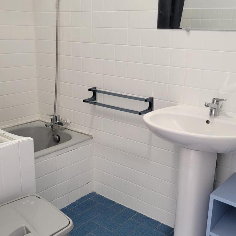 La plage à vos pieds, magnifique vue sur Ajaccio, pour 2 personnes - Appartement 1 Chambre - 6
