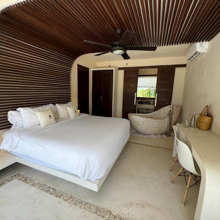 Casa Punta Coco & Beach Club - Habitación Doble Deluxe con bañera - 3