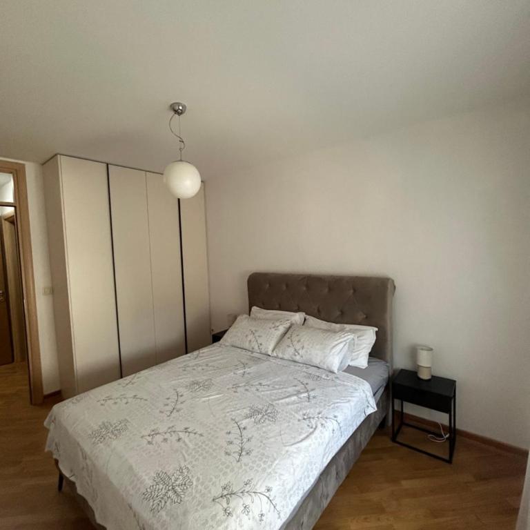 Vert Lux - One-Bedroom Apartment - 7