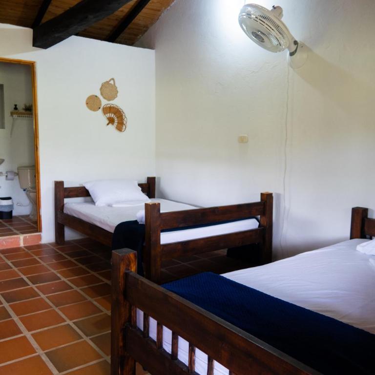 Hospedaje RioBosque San Carlos - Economy Quadruple Room - 6