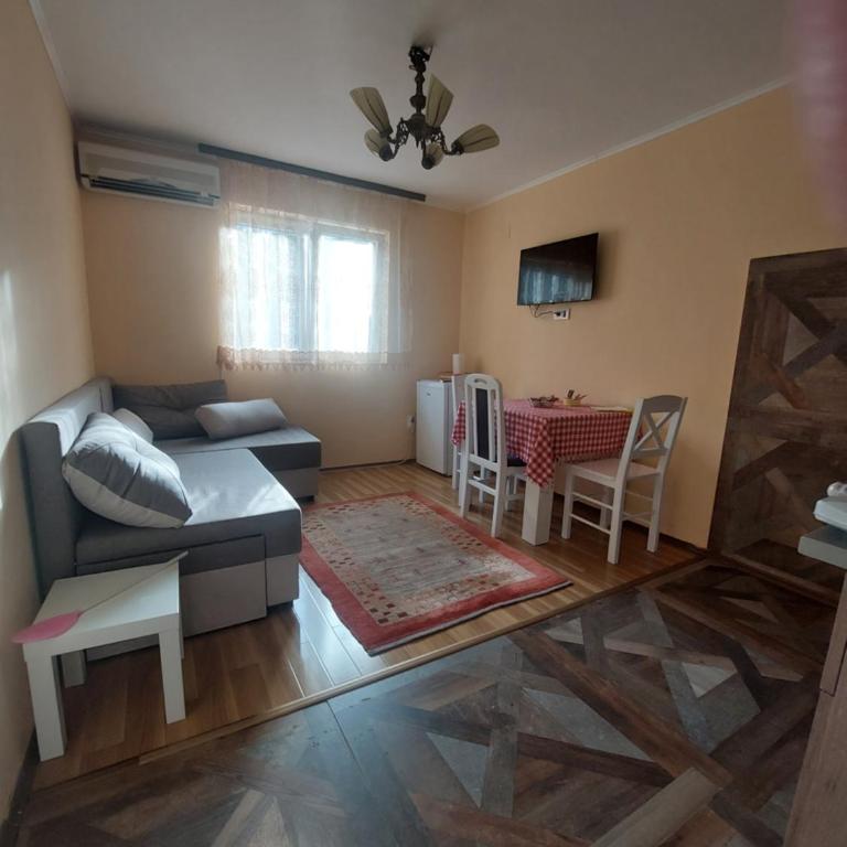 Dukat 3 - Apartman sa 1 Spavaćom Sobom - 1