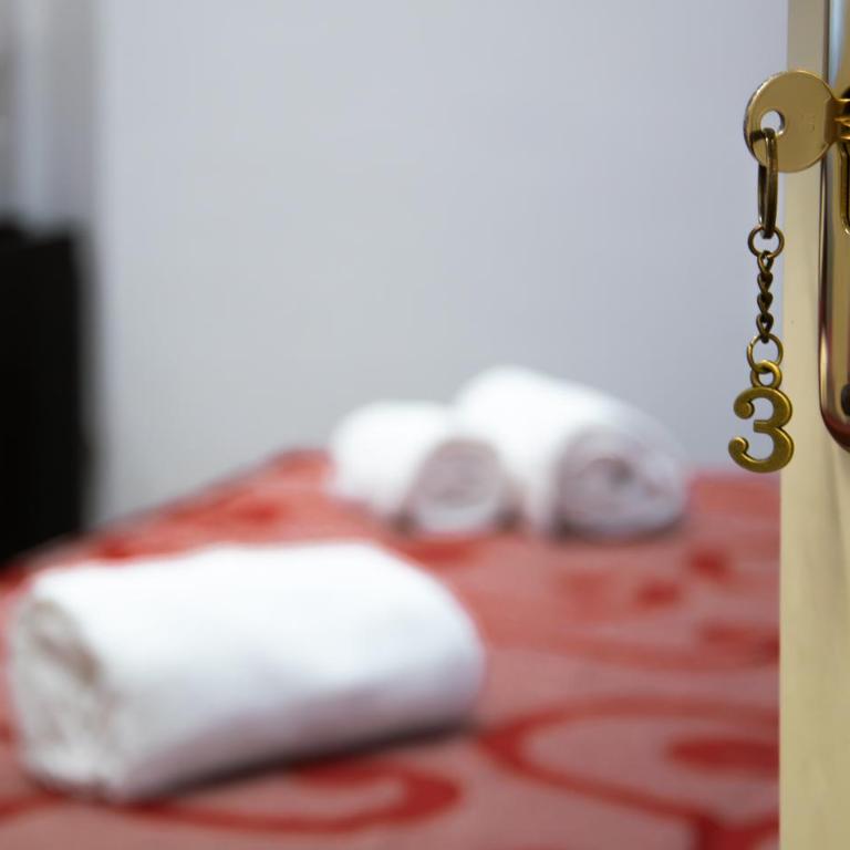 MBS Marconi Bridge Suites Guest House - Camera Quadrupla con Bagno Privato - 3