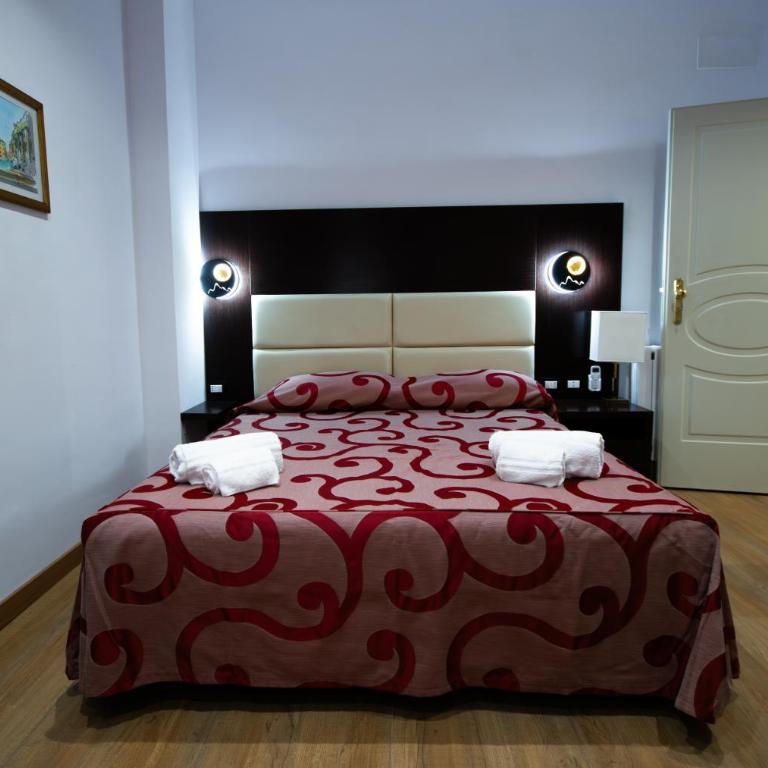 MBS Marconi Bridge Suites Guest House - Camera Quadrupla con Bagno Privato - 4