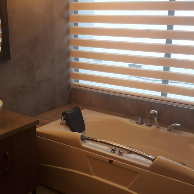 Plaza Lobos Suite Casa Entera 5 Habitaciones - Five-Bedroom House - 28
