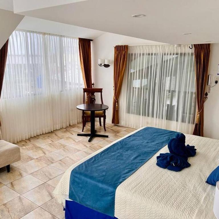 Plaza Lobos Suite Casa Entera 5 Habitaciones - Five-Bedroom House - 31