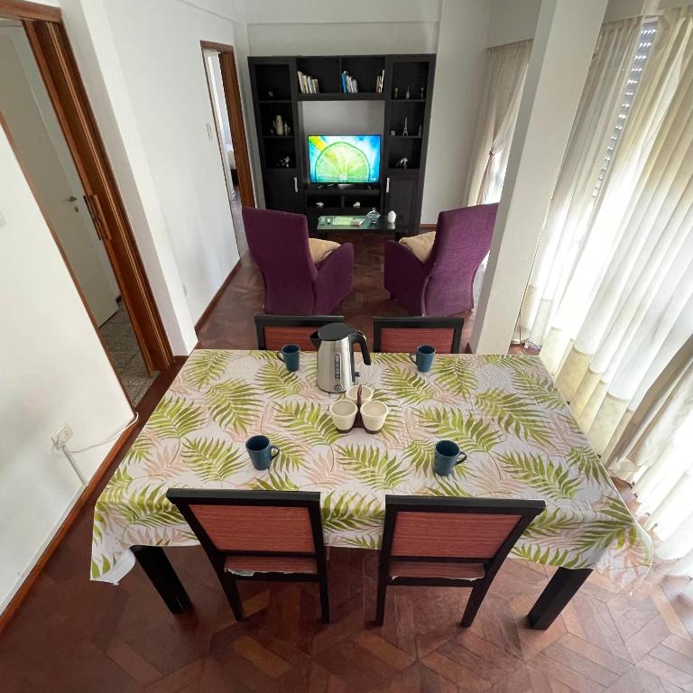Lindo Departamento Centro San Nicolás Con Cochera - Apartamento de 2 dormitorios - 29