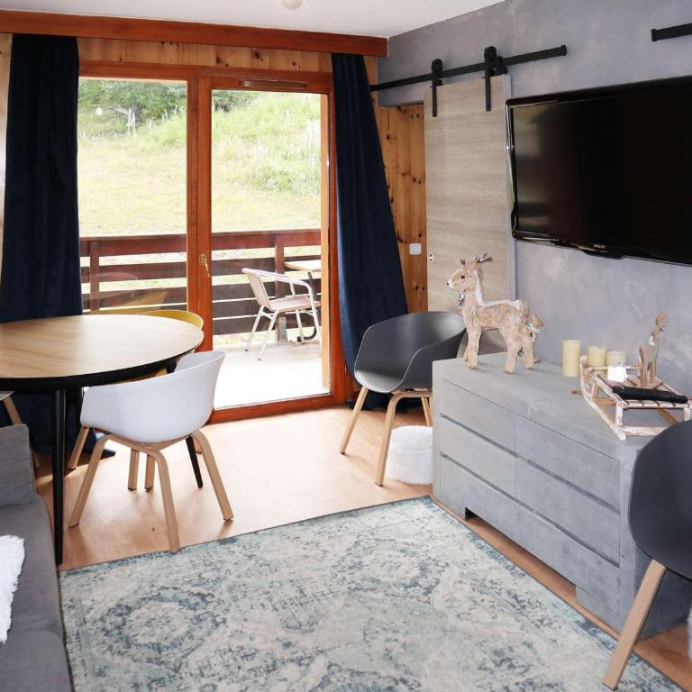 Appartement moderne 2 pièces 6 personnes avec piscine, sauna, hammam, wifi et animaux admis - FR-1-322-644 - Apartment - 1