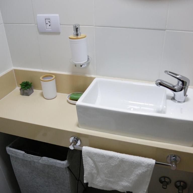 Zoe Departamento luminoso y comodo excelente ubicación - Apartamento de 1 Dormitorio con balcón y vistas a la ciudad - 14