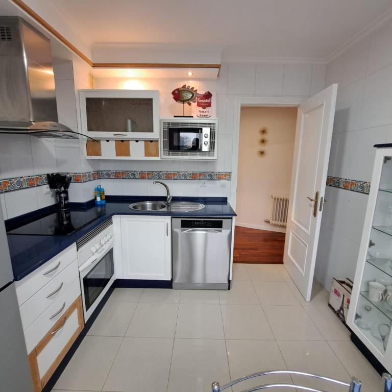Jenaro de la Fuente Vigo piso dos habitaciones - Apartamento de 2 dormitorios - 13