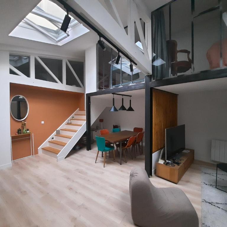 Loft 4-5 personnes à Montmartre - parking privé sur réservation - Loft - 3