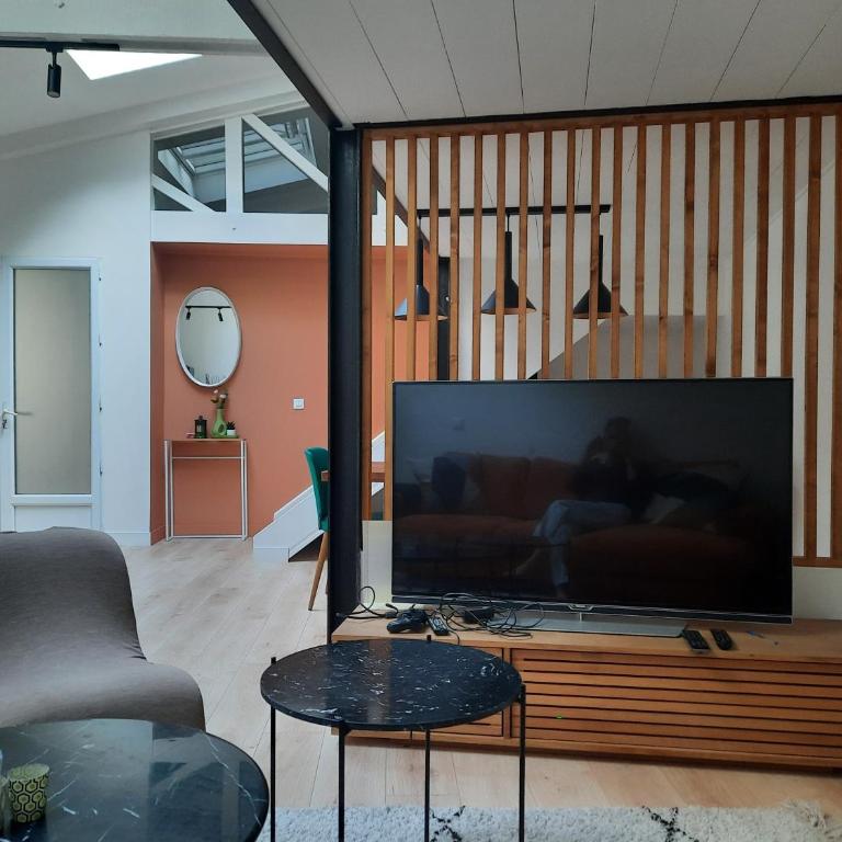Loft 4-5 personnes à Montmartre - parking privé sur réservation - Loft - 11