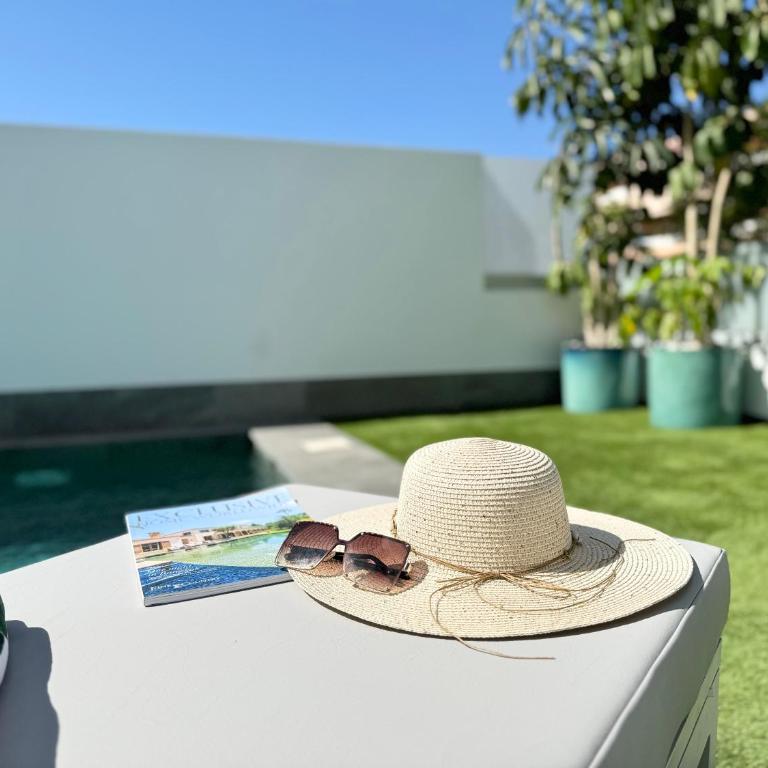 Welcome to Villa Bali a luxurious modern getaway - Villa - 4