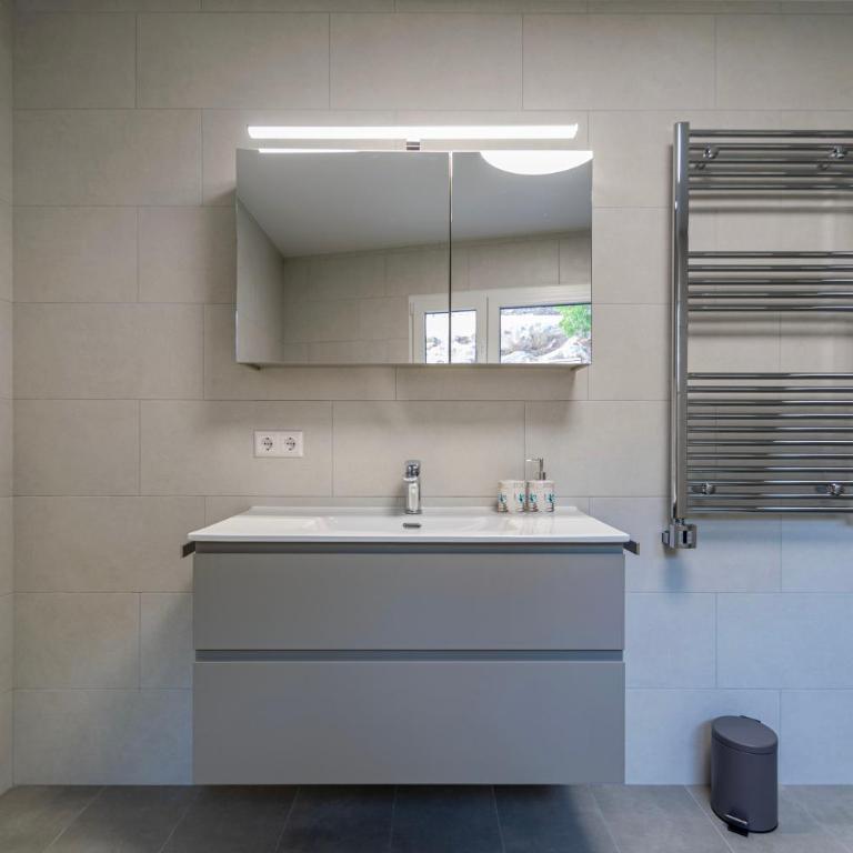 Happyplace Malaga - Villa with Panoramic Sea View Heated Infinity Saltwater Pool - Villa con vistas al mar - 31