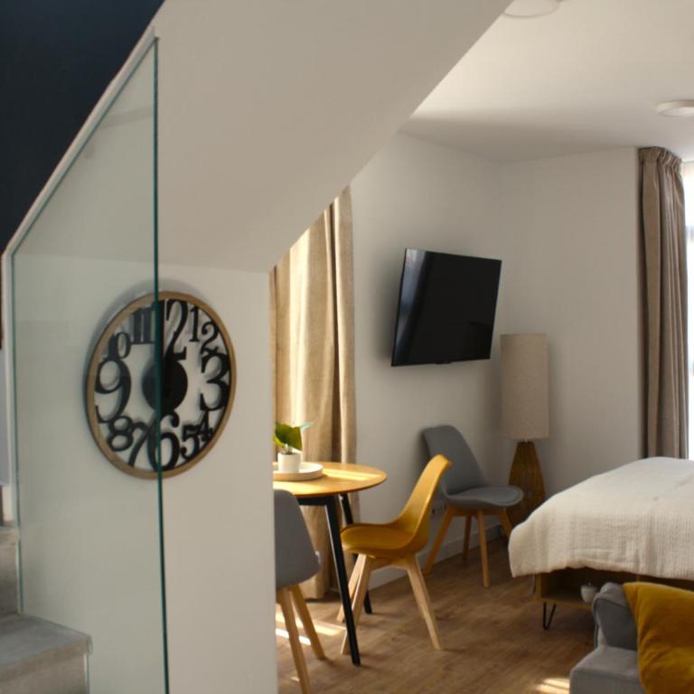 APARTAHOTEL MADRID URBAN SUITES - EDIFICIO EXCLUSIVO- 7 Apartments Boutique Full Equiped - Duplex Studio - 15