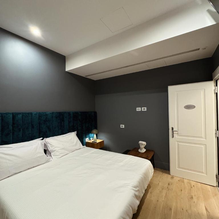 Residenza Imperiale - Trevi Suites - Camera King Superior - 2