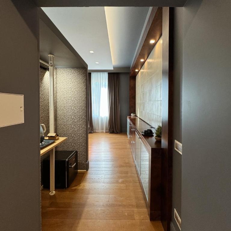Residenza Imperiale - Trevi Suites - Camera King Deluxe - 4