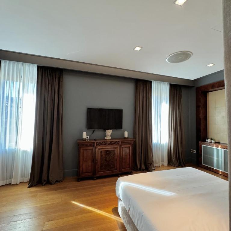 Residenza Imperiale - Trevi Suites - Camera King Deluxe - 14